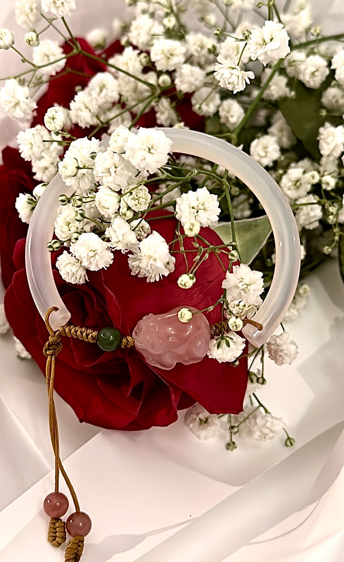 Hồng Ngọc Tỷ Tỳ Hưu
